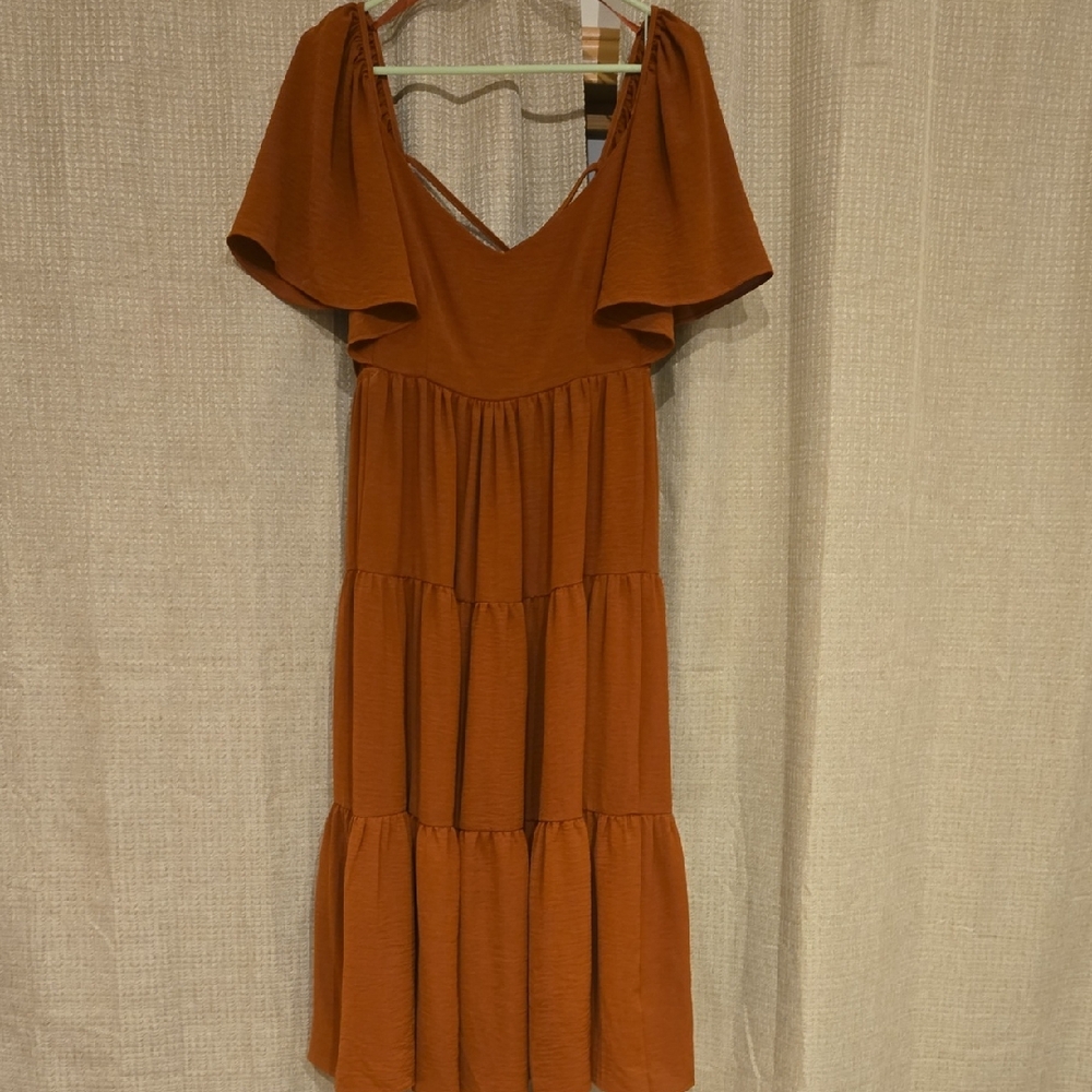 Chic Terracotta Tiered Midi Dress